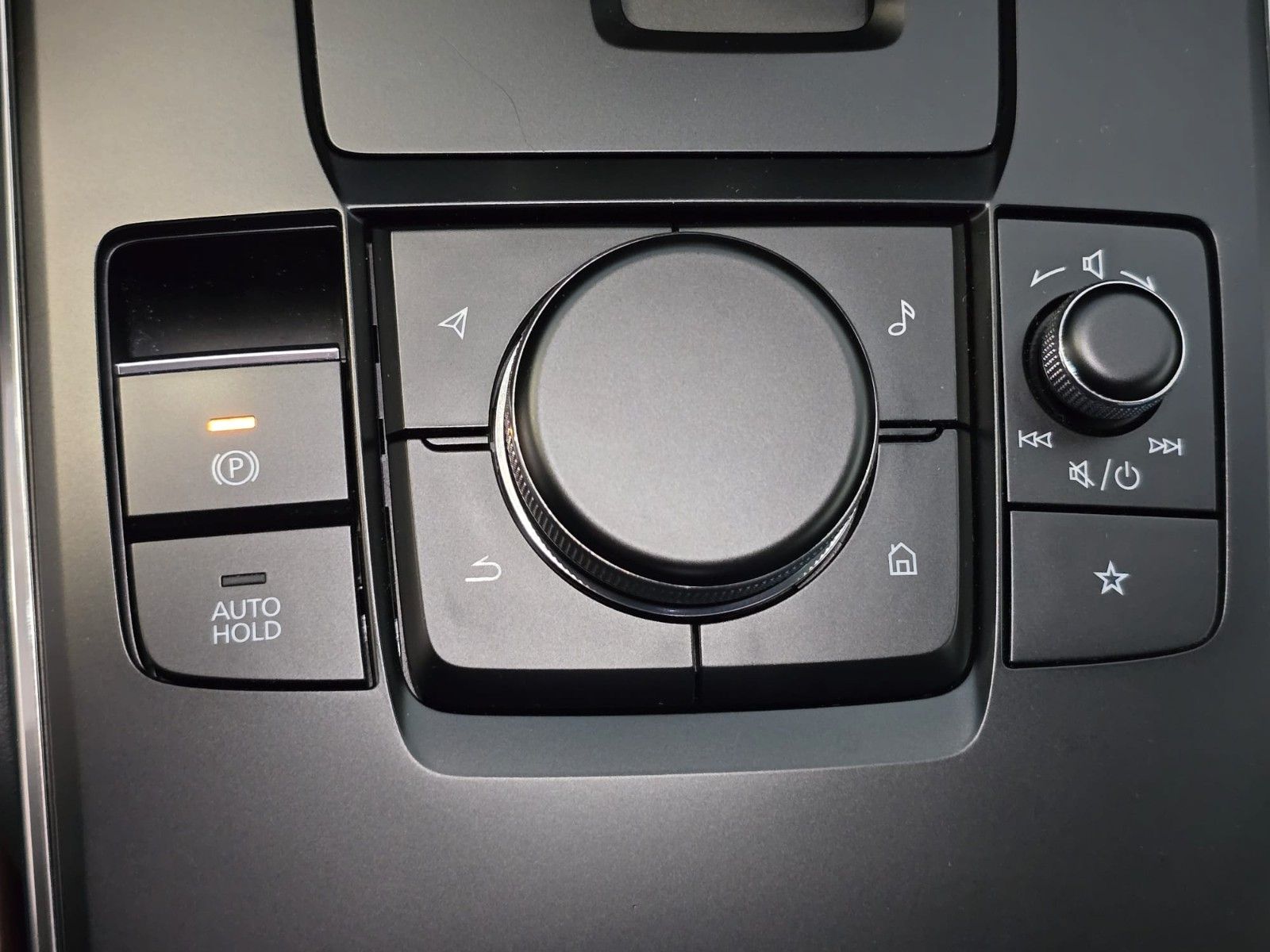 Mazda MX-30 e-SKYACTIV *KOM-P*IV-P*PRE-P*HUD*BOSE*360°