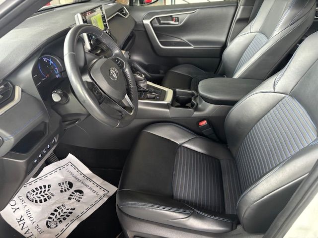 Toyota RAV 4 2.5 4x2 Hybrid Style - Samsaru's Car Outlet
