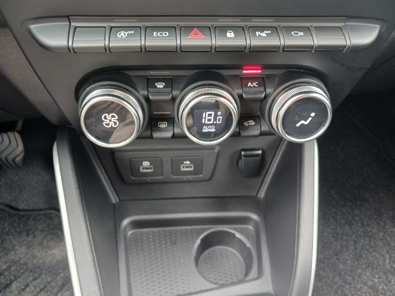 Dacia Duster Prestige Blue dCi 115 2WD - Samsaru's Car Outlet