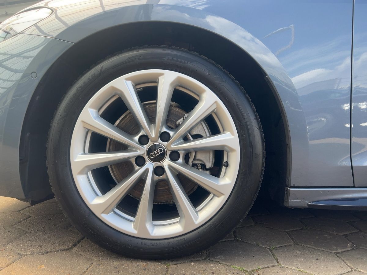 Audi A5 Avant TFSI quattro 150 kW S tronic S line Pan