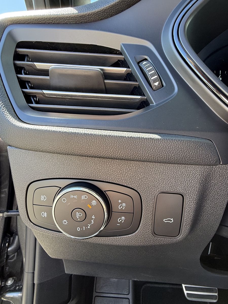 Ford Focus Turnier ST-Line MHEV/LED/Ergositz/ACC/B&O