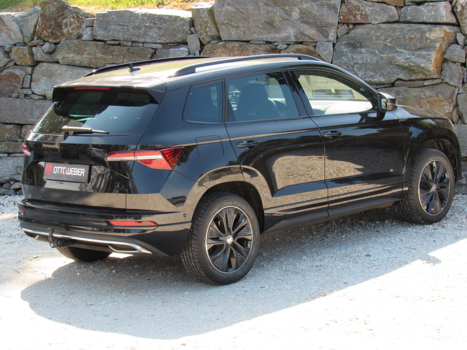 Skoda Karoq 2.0l TDI DSG 4x4 Sportline AHK 360° CANTON