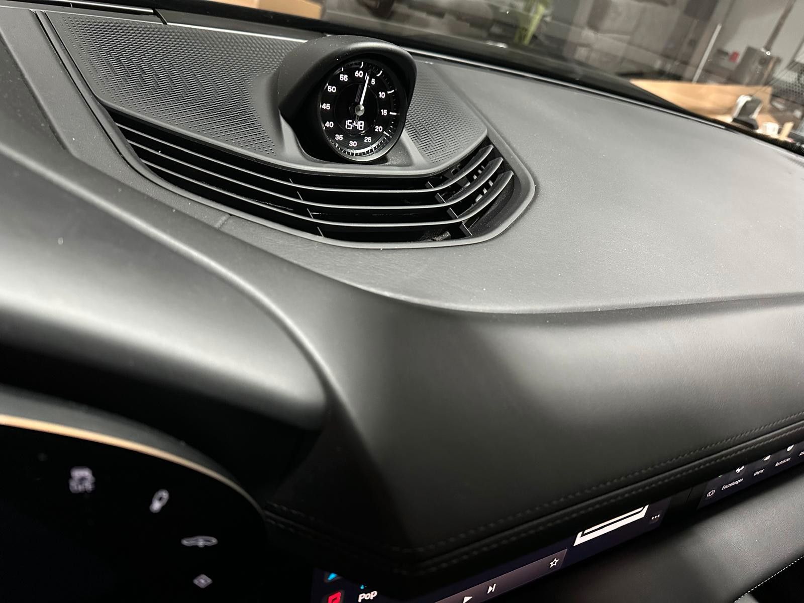Porsche Taycan Cross Turismo Turbo LED-Matrix Head-Up