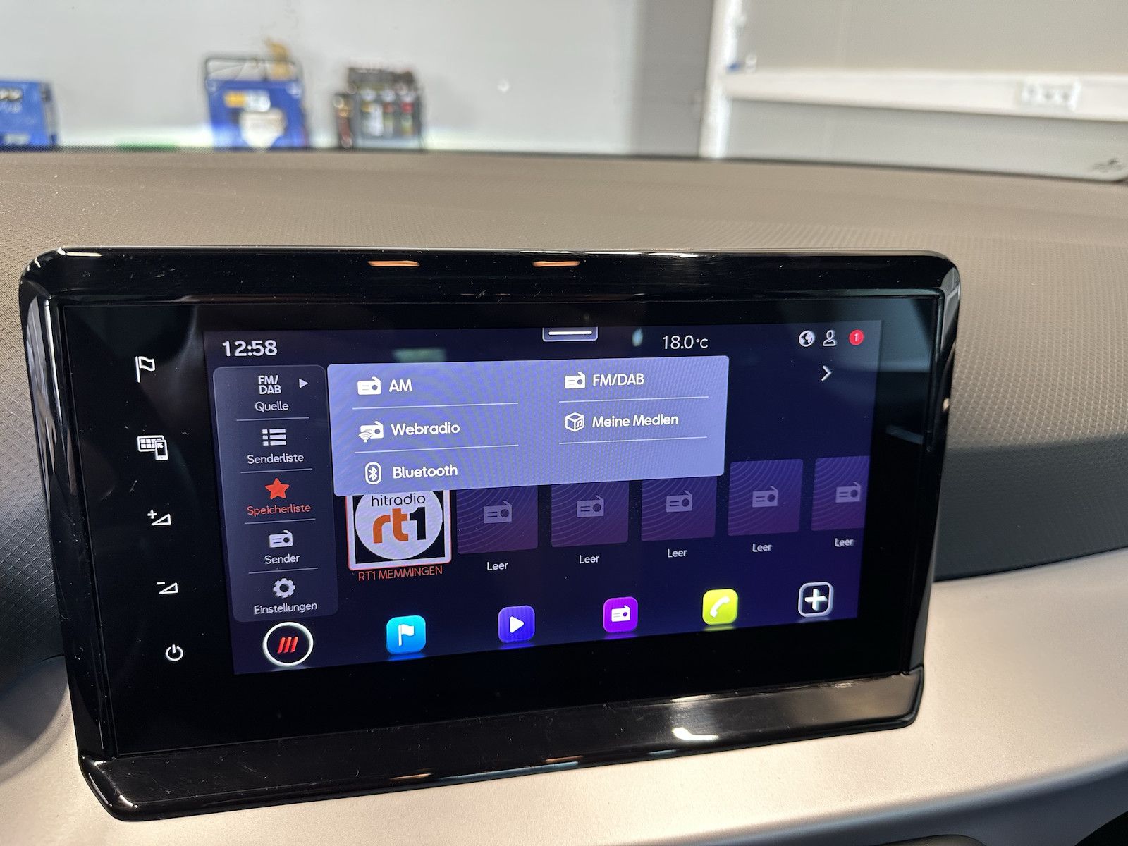 Seat Arona 1,5TSI DSG FR 18´´AHK Alcant. Full LED NAV