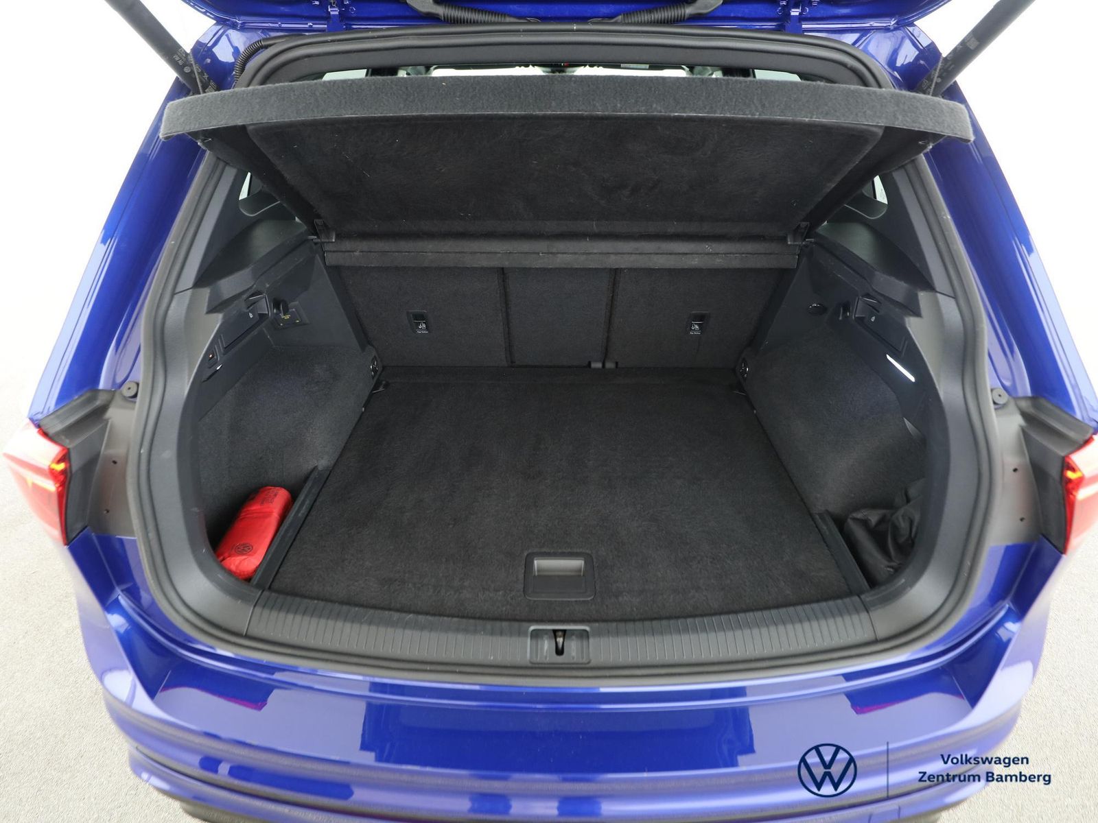 Volkswagen Tiguan 2.0 TSI R+4MOTION+DSG+MATRIX+AREA+AHK+ACC