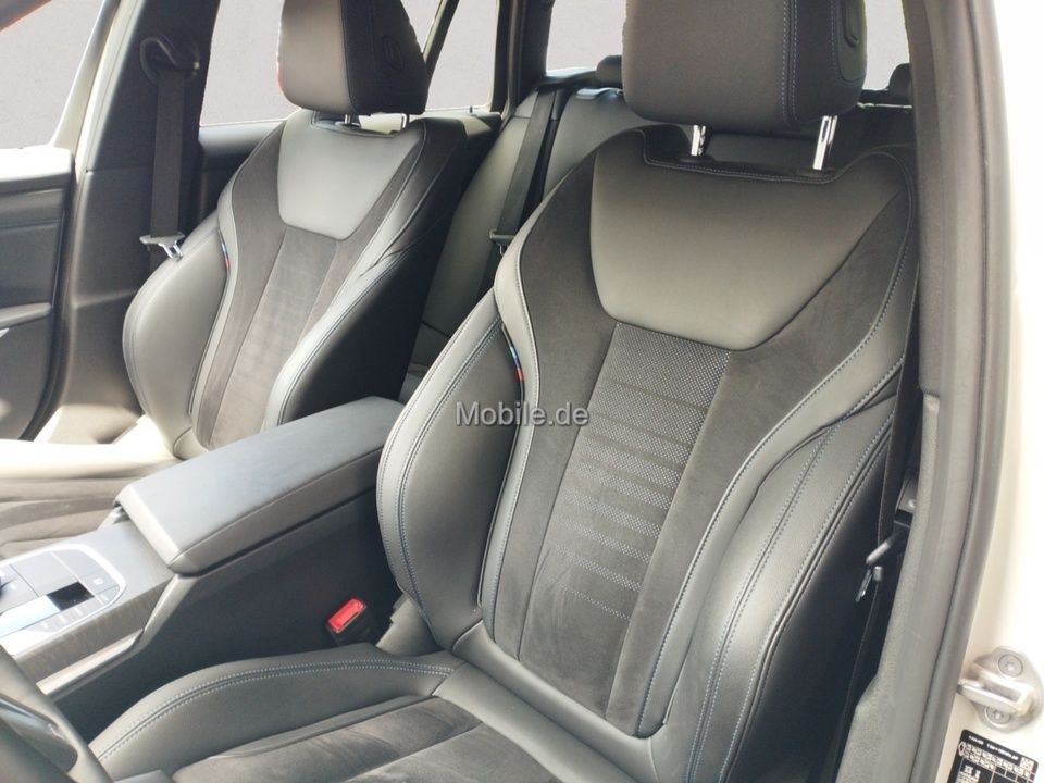 BMW 330d Touring M Sport - Samsaru's Car Outlet