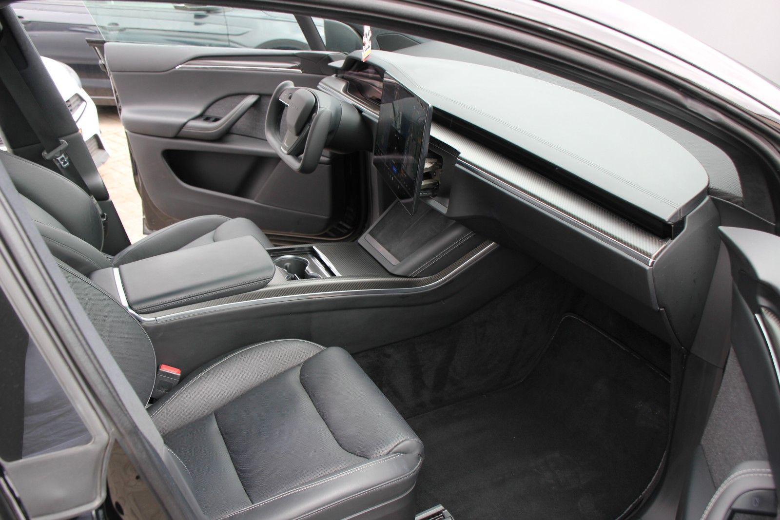 Tesla Model X Plaid 1020PS Yoke AHK Garantie