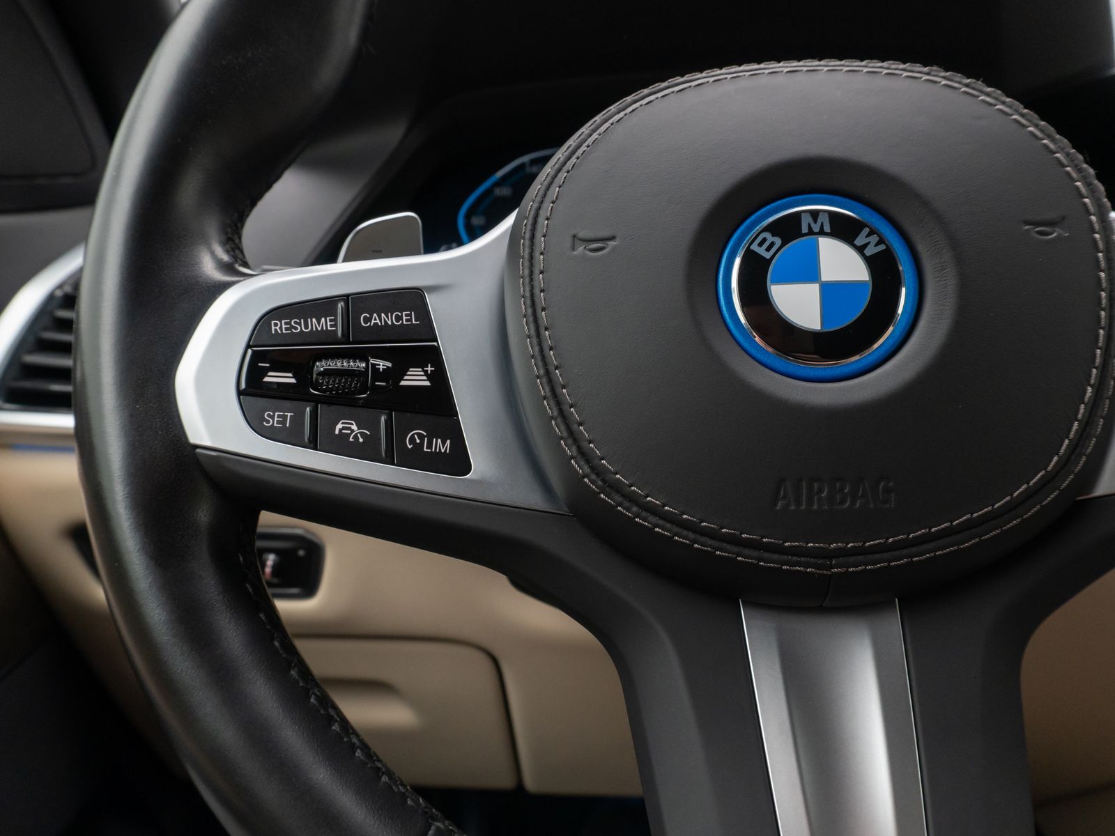 BMW X5 xD45e M Sport 360°Laser HUD DAB HiFi AHK 22"