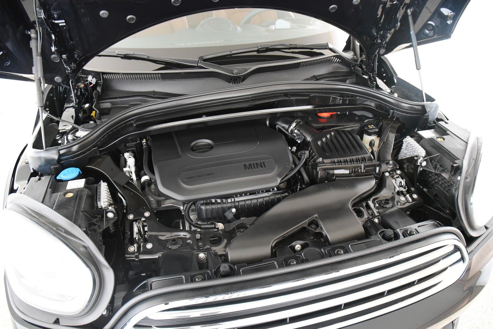 MINI Mini Cooper Countryman MINI Yours - Samsaru's Car Outlet