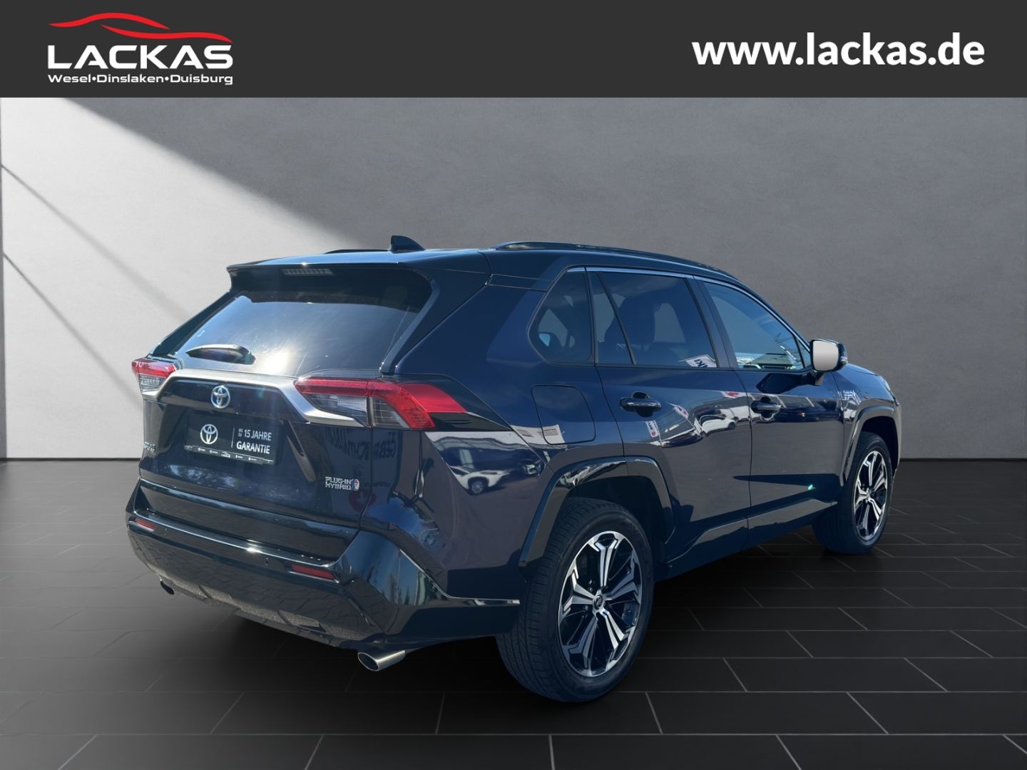 Toyota RAV 4 Plug-in Hybrid 4x4 - Samsaru's Car Outlet
