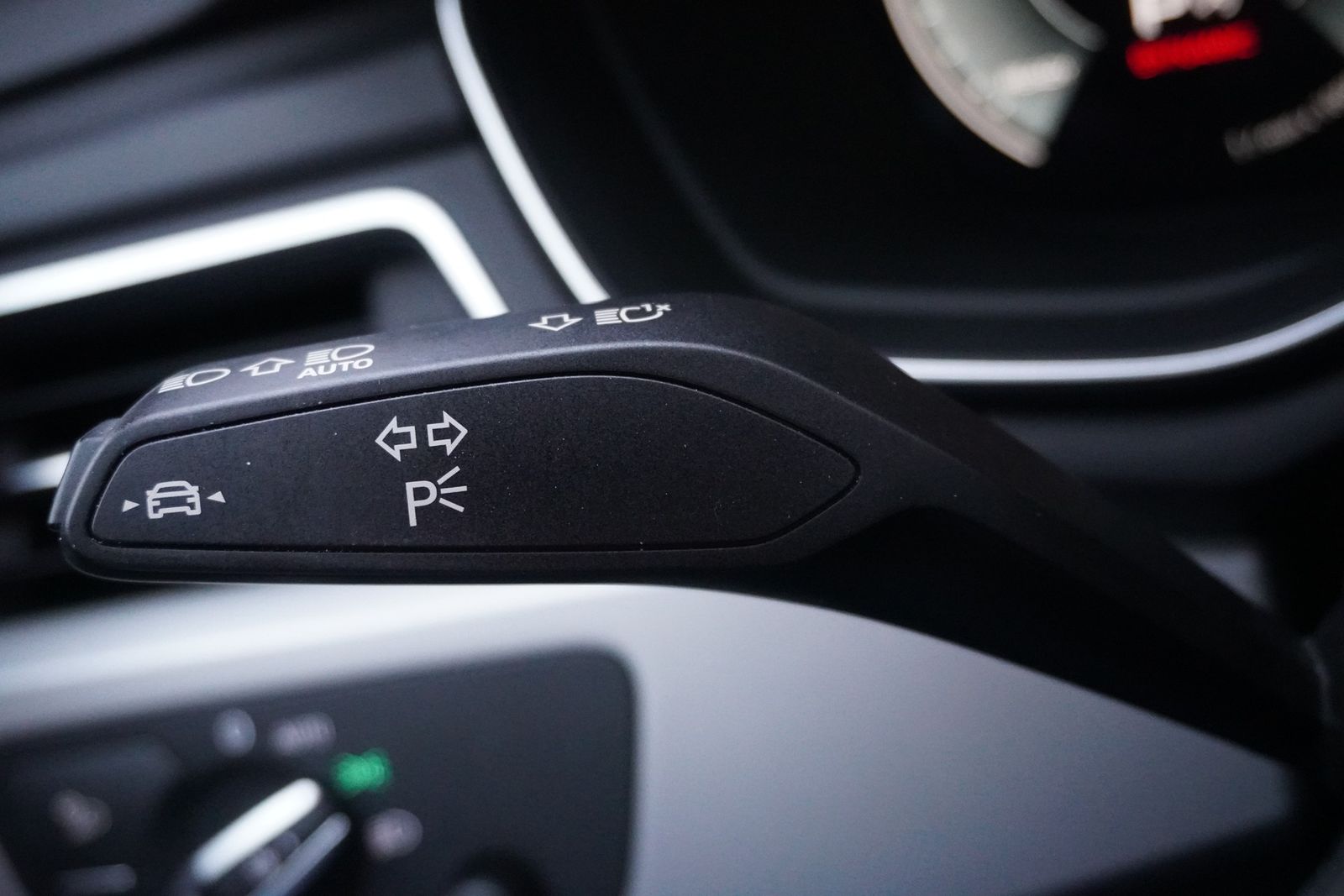 Audi A4 Allroad Avant 40 TDI Quattro Aut. LED Navi 36