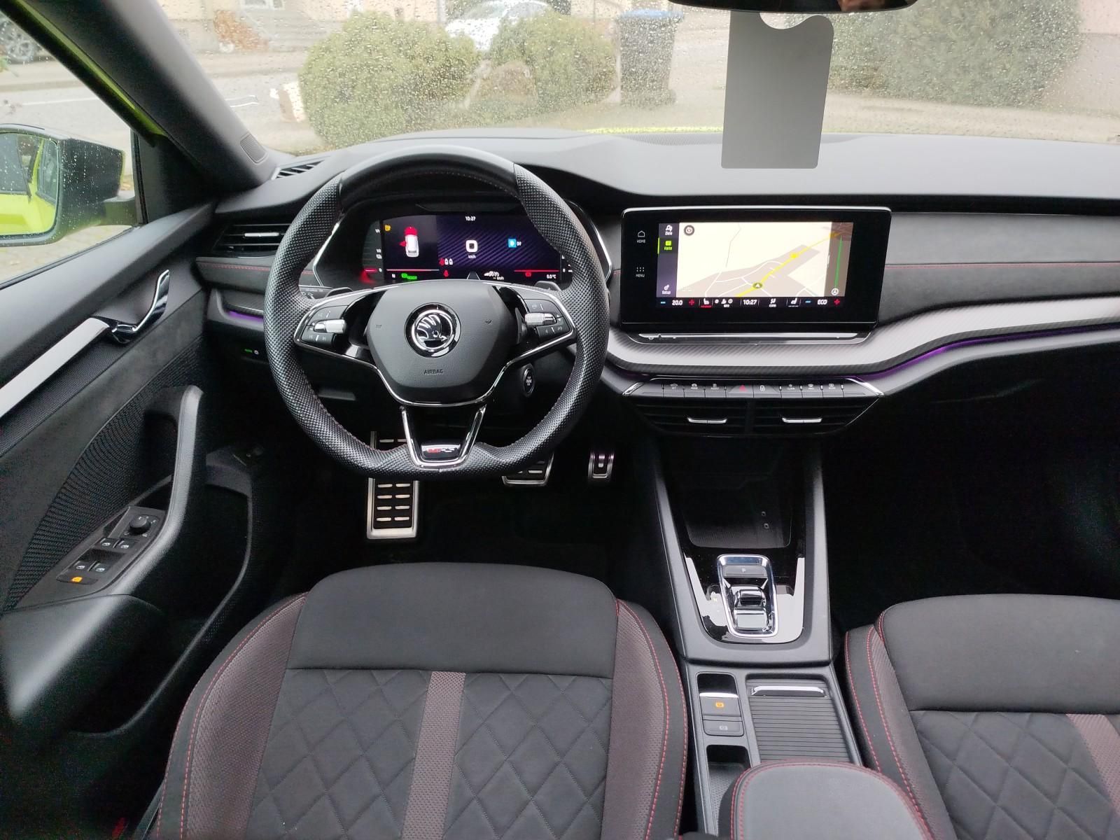 Skoda Octavia RS - Samsaru's Car Outlet