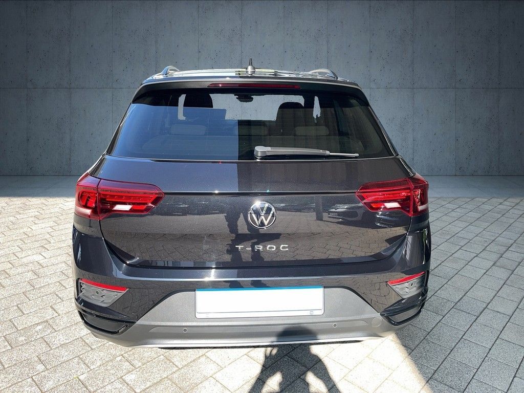 Volkswagen T-Roc 1.5 TSI Sport Black - Samsaru's Car Outlet