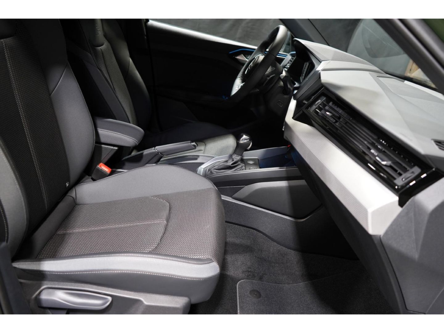 Audi A1 Sportback 40 TFSI 2x S line 18-Zoll Kamera