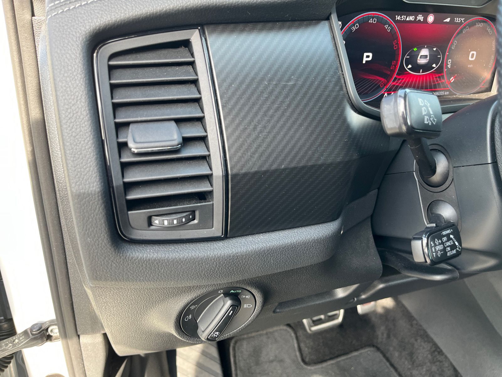 Skoda Kodiaq 2.0TDI DSG 4x4 Sportline  360° AHK Standh