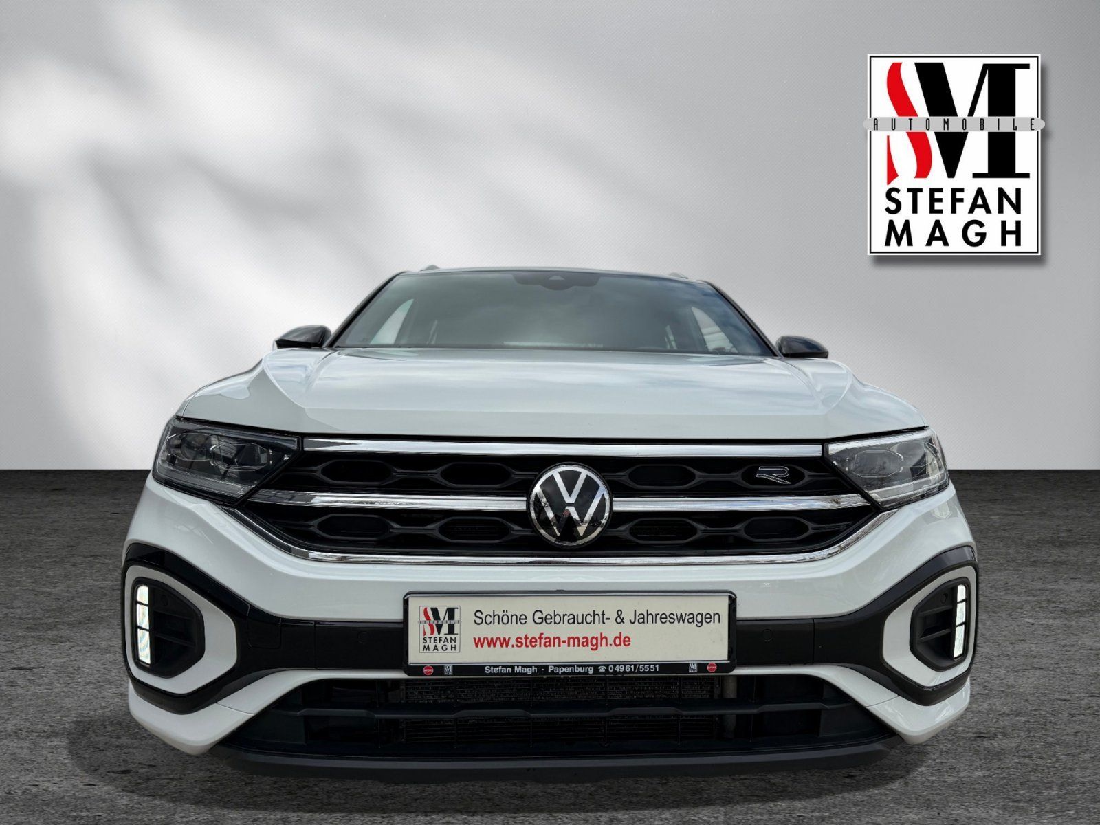 Volkswagen T-Roc 2.0 TDI R-Line - Samsaru's Car Outlet