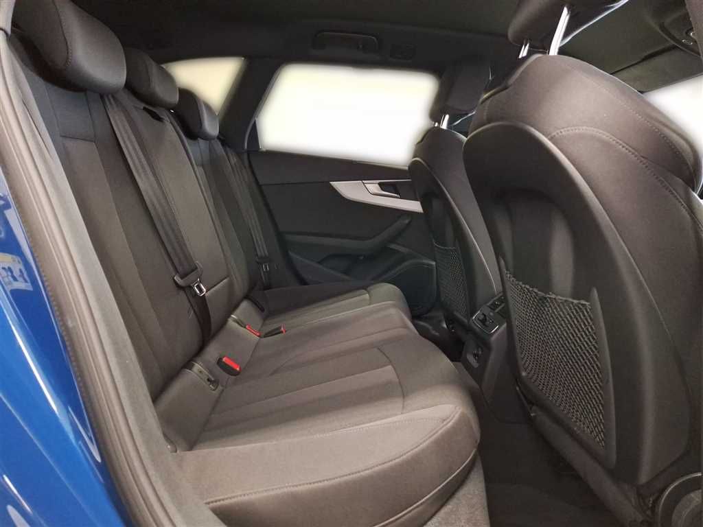 Audi A4 Avant S line 35 2.0 TFSI S-tronic - Samsaru's Car Outlet
