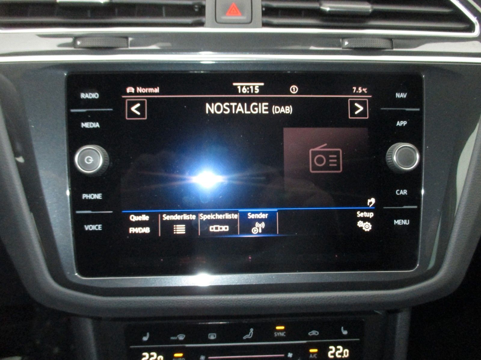 Volkswagen Tiguan 2.0 TDI DSG Active - Samsaru's Car Outlet
