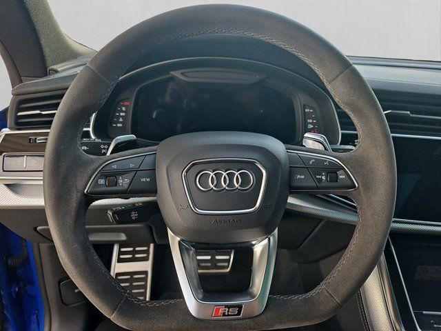 Audi RS Q8 4.0 TFSI quattro *AHK*STHZG*PANO*B&O*HuD*