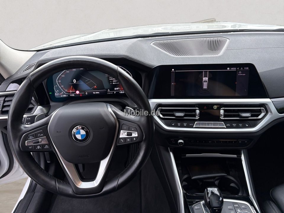 BMW 330d Touring Luxury Line - Samsaru's Car Outlet