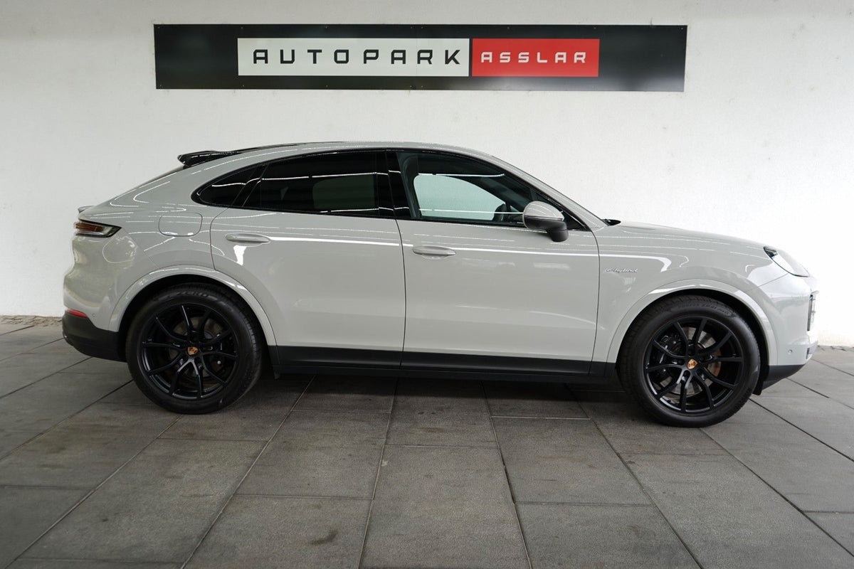 Porsche Cayenne Coupe S E-Hybrid/Kreide/Burmester/PDCC/