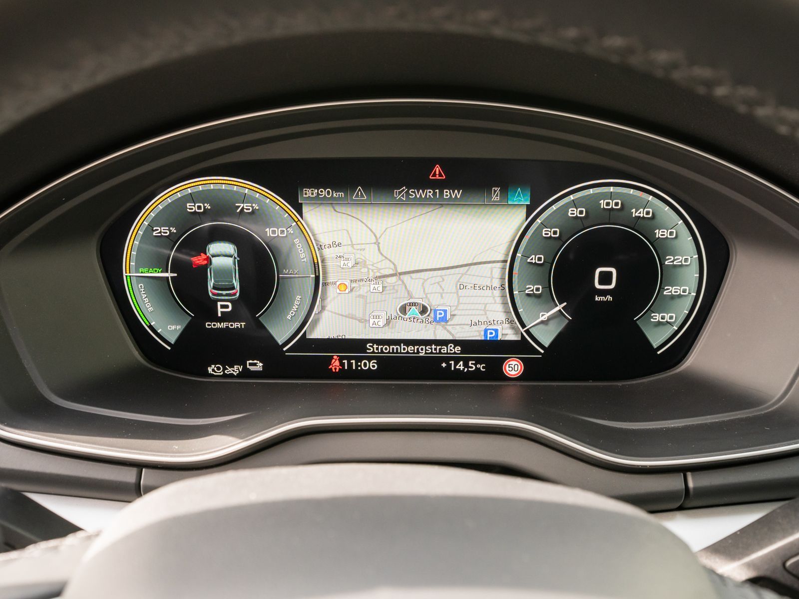 Audi Q5 S line 50TFSI e quattro NAVI LED AHK PANO RFK