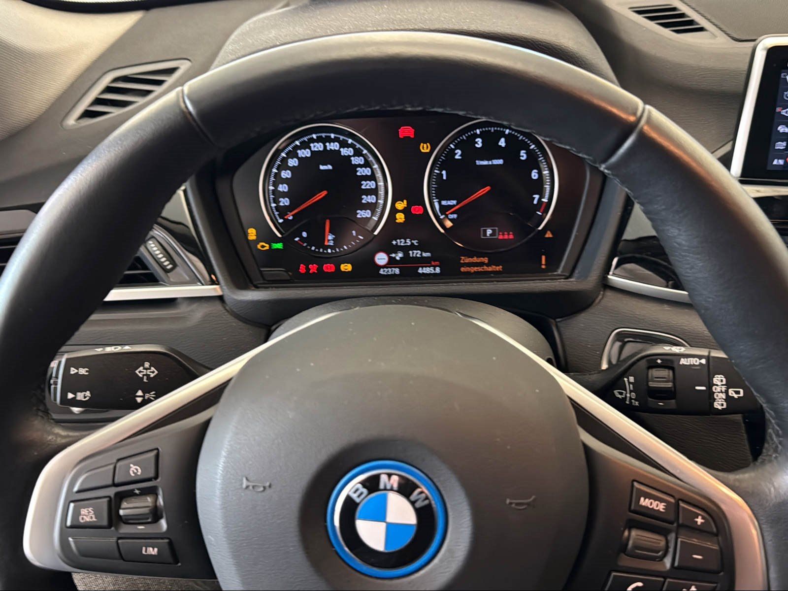 BMW X1 xDrive25e - Samsaru's Car Outlet