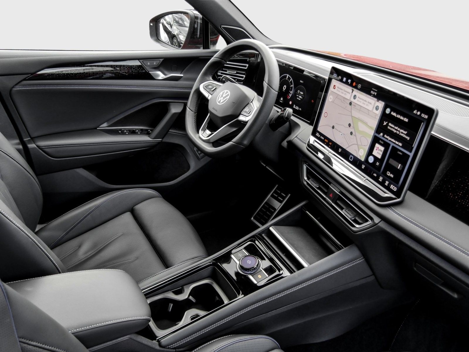 Volkswagen Tiguan R-Line eHybrid IQ.Light AreaView HarmanKa
