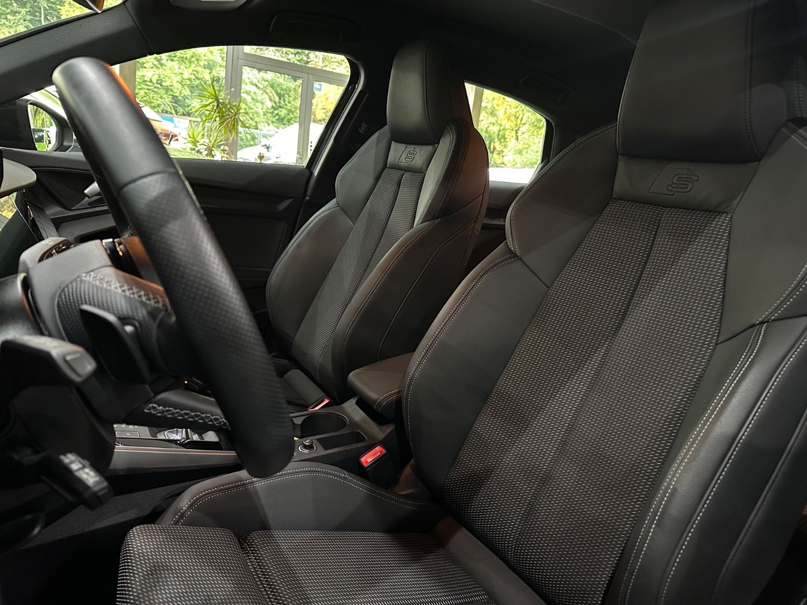 Audi A3 Limousine 35 TDI S line /1.HAND / ACC /8xFach