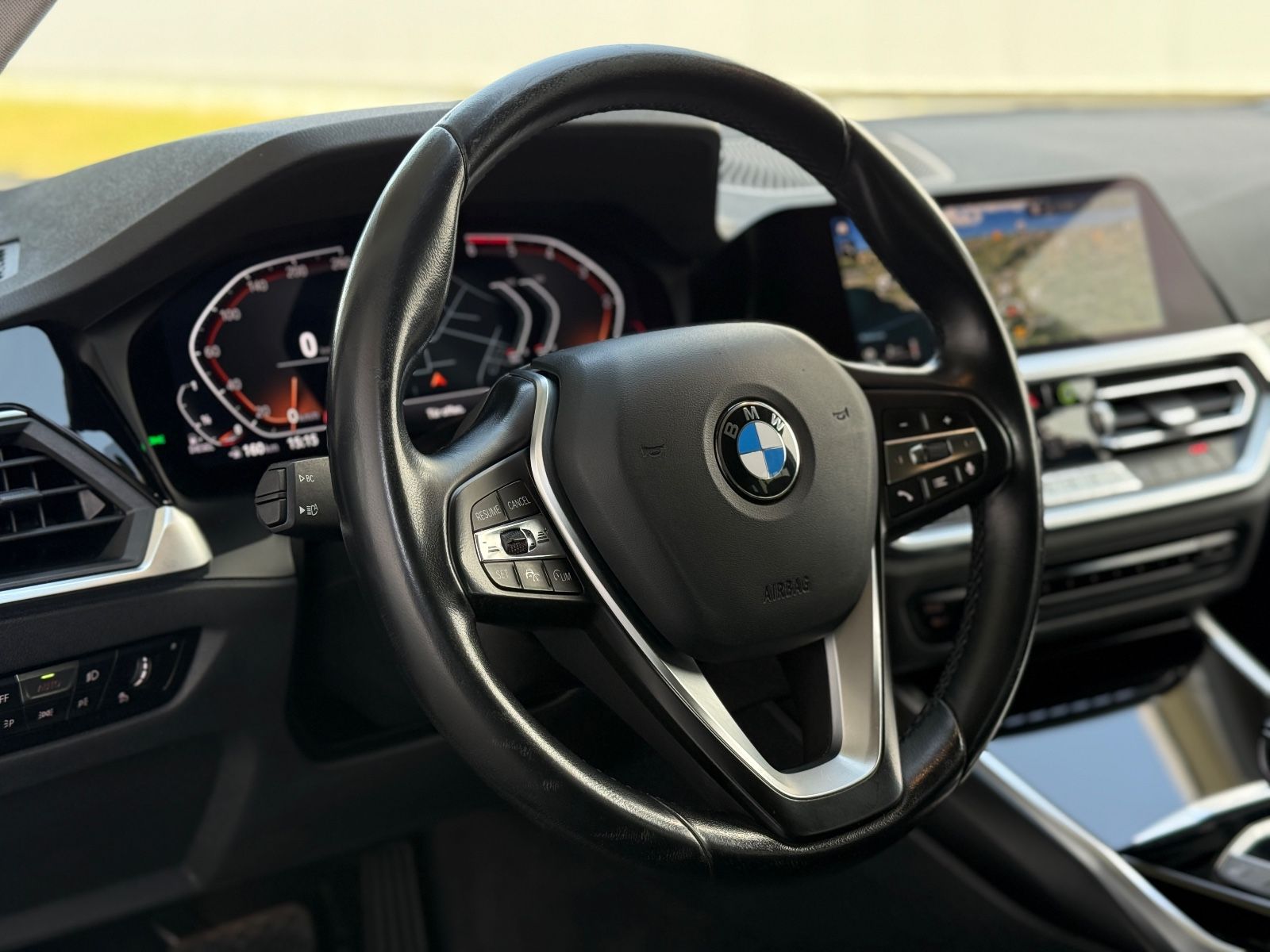 BMW 320 d - Samsaru's Car Outlet