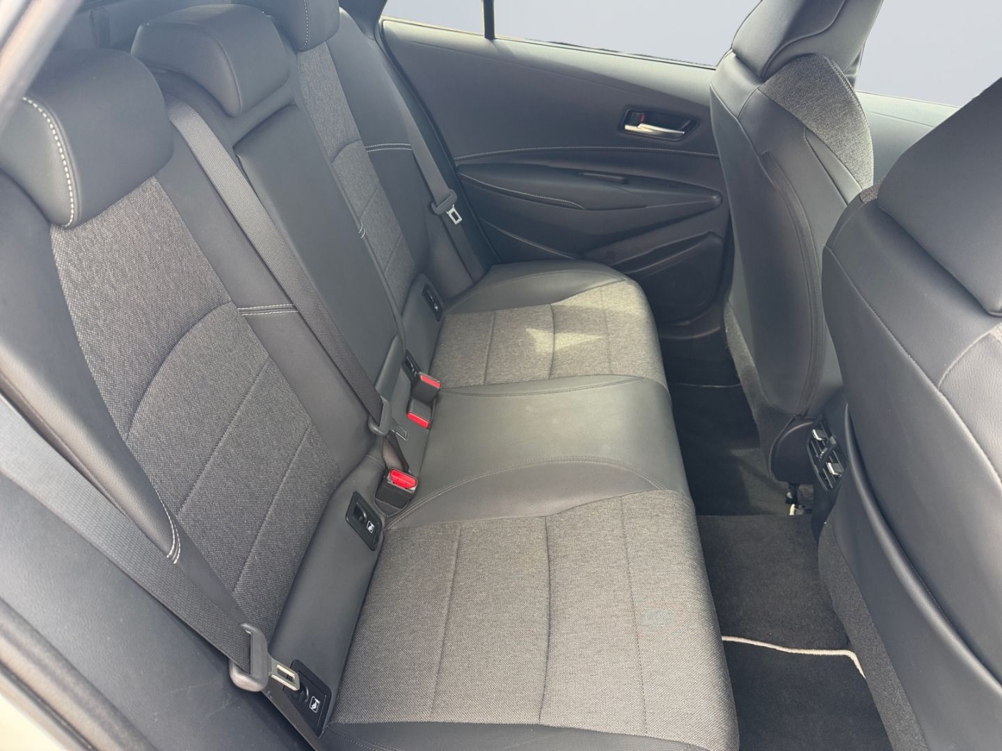 Toyota Corolla 1.8 Hybrid TS Team D *Technik-Paket*CAM*