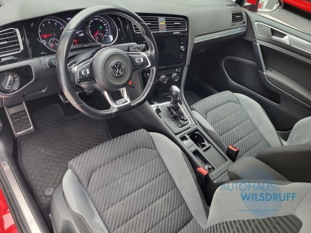 Volkswagen Golf VII 1.5 TSI DSG Highline R-Line - Samsaru's Car Outlet
