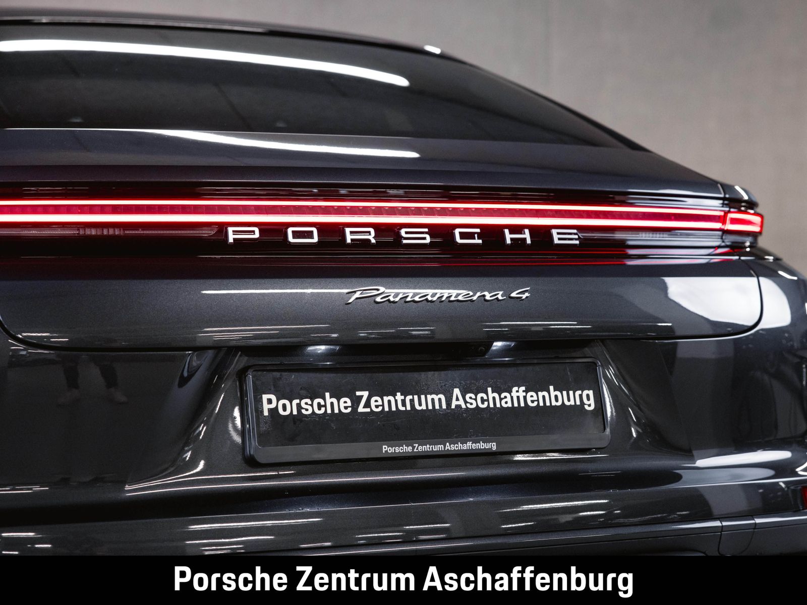 Porsche Panamera 4 E-Hybrid Sport Design Panoramadach
