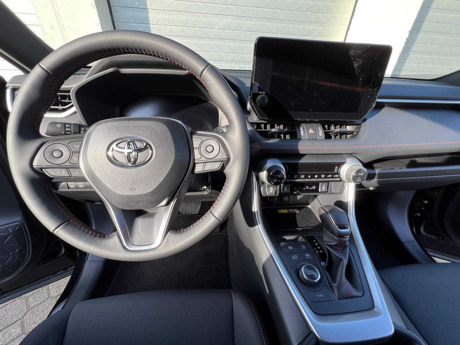 Toyota RAV4 Plug-in Hybrid 4x4 Teamplayer *AHK*