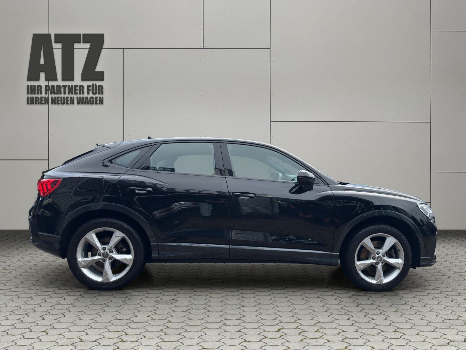 Audi Q3 Sportback 45 TFSI quattro - Samsaru's Car Outlet