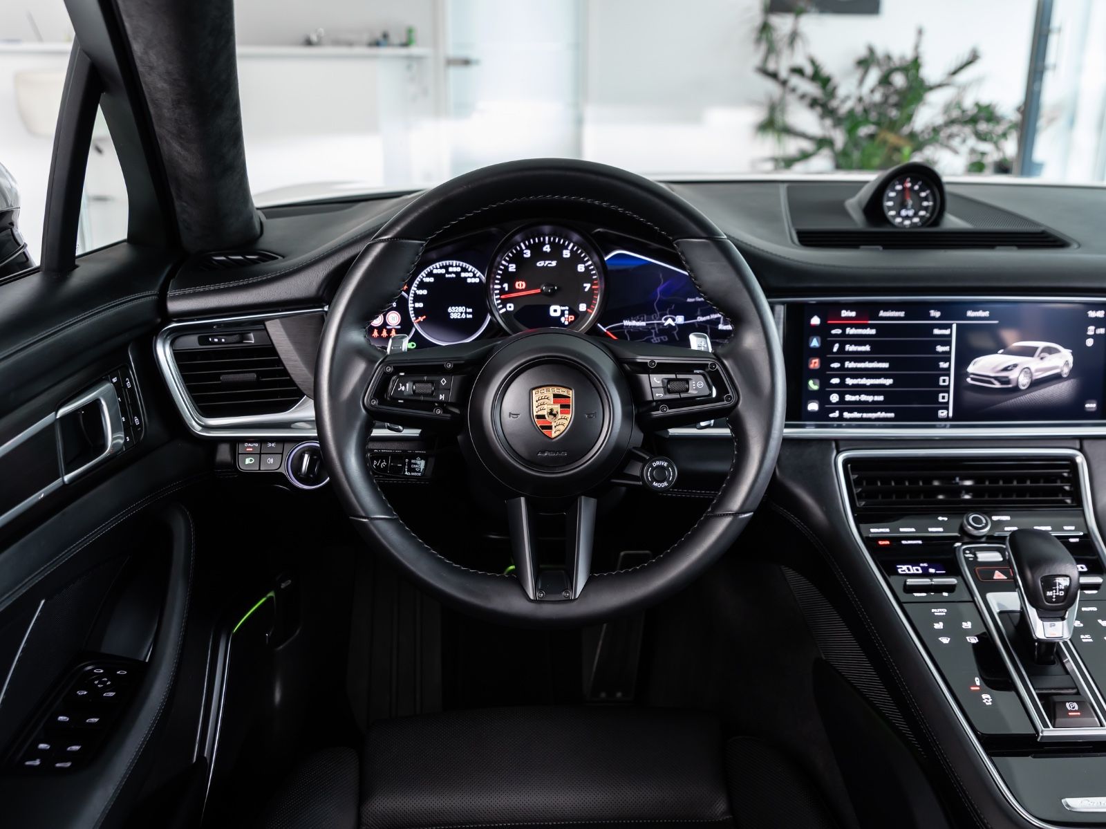 Porsche Panamera GTS Pano/Massage/HeadUp/PDLS+