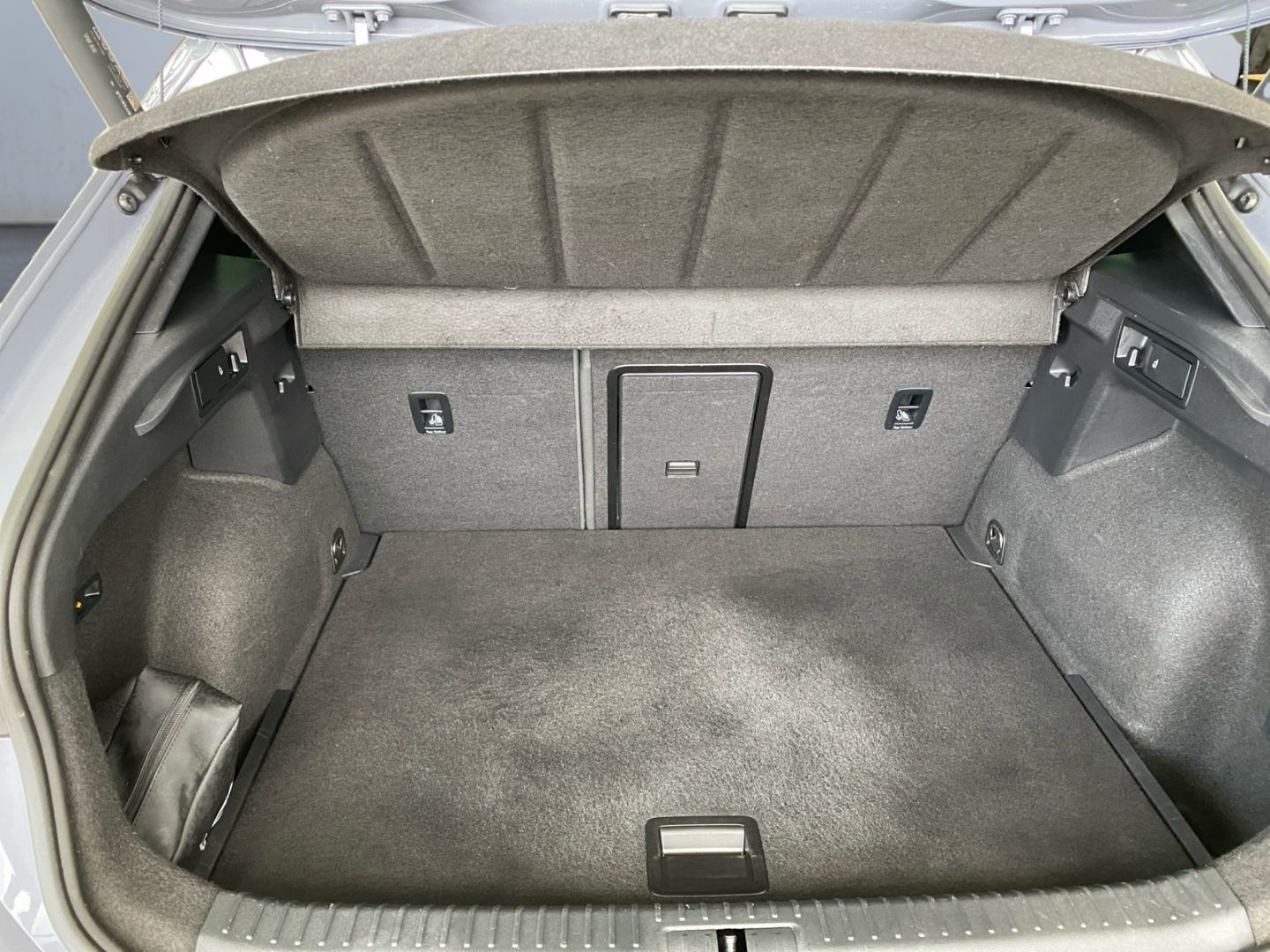 Cupra Formentor VZ 2.0 4Dr DSG *AHK*Beats*el Heck*CAM*