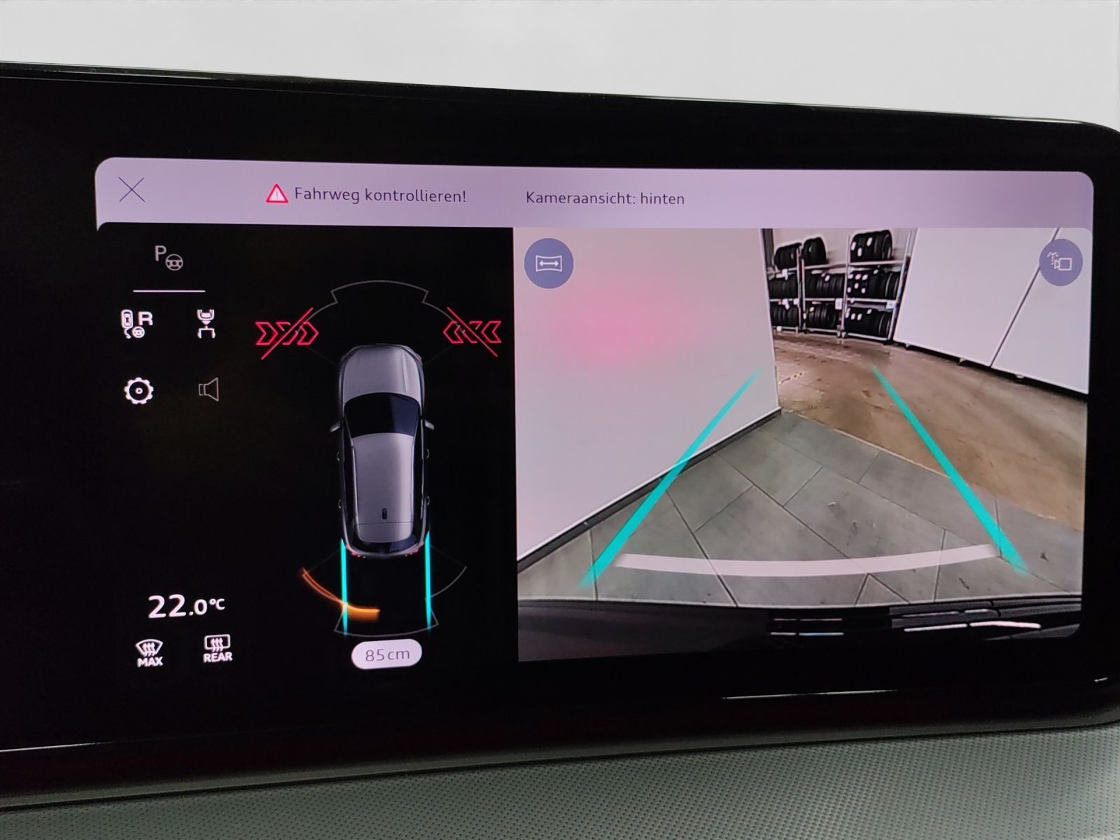 Audi Q3 TFSI 2x S LINE AHK VIRTUAL+ KAMERA LM20