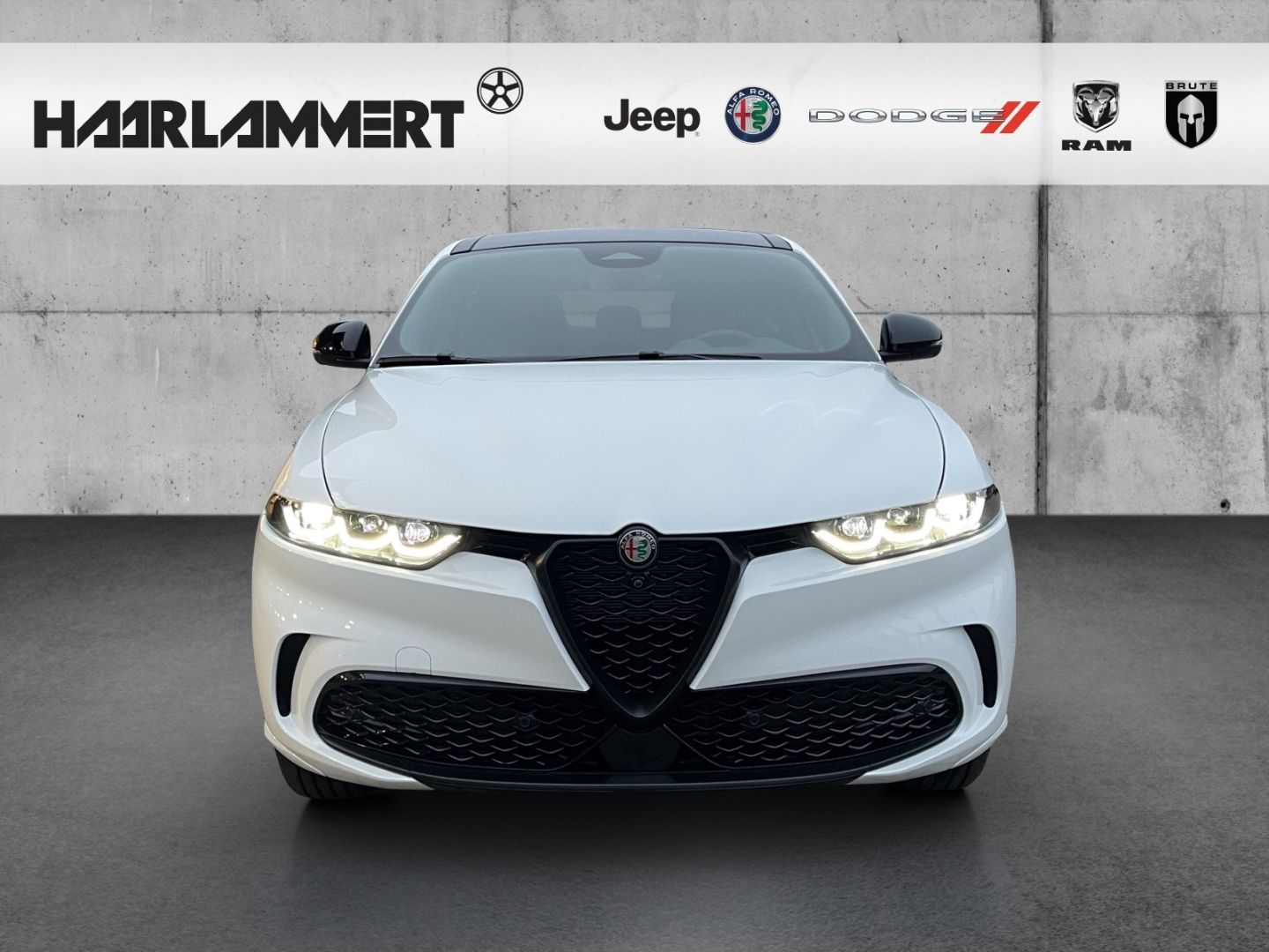 Alfa Romeo Tonale Tributo italiano PHEV PANORAMA+PDC+KAMERA