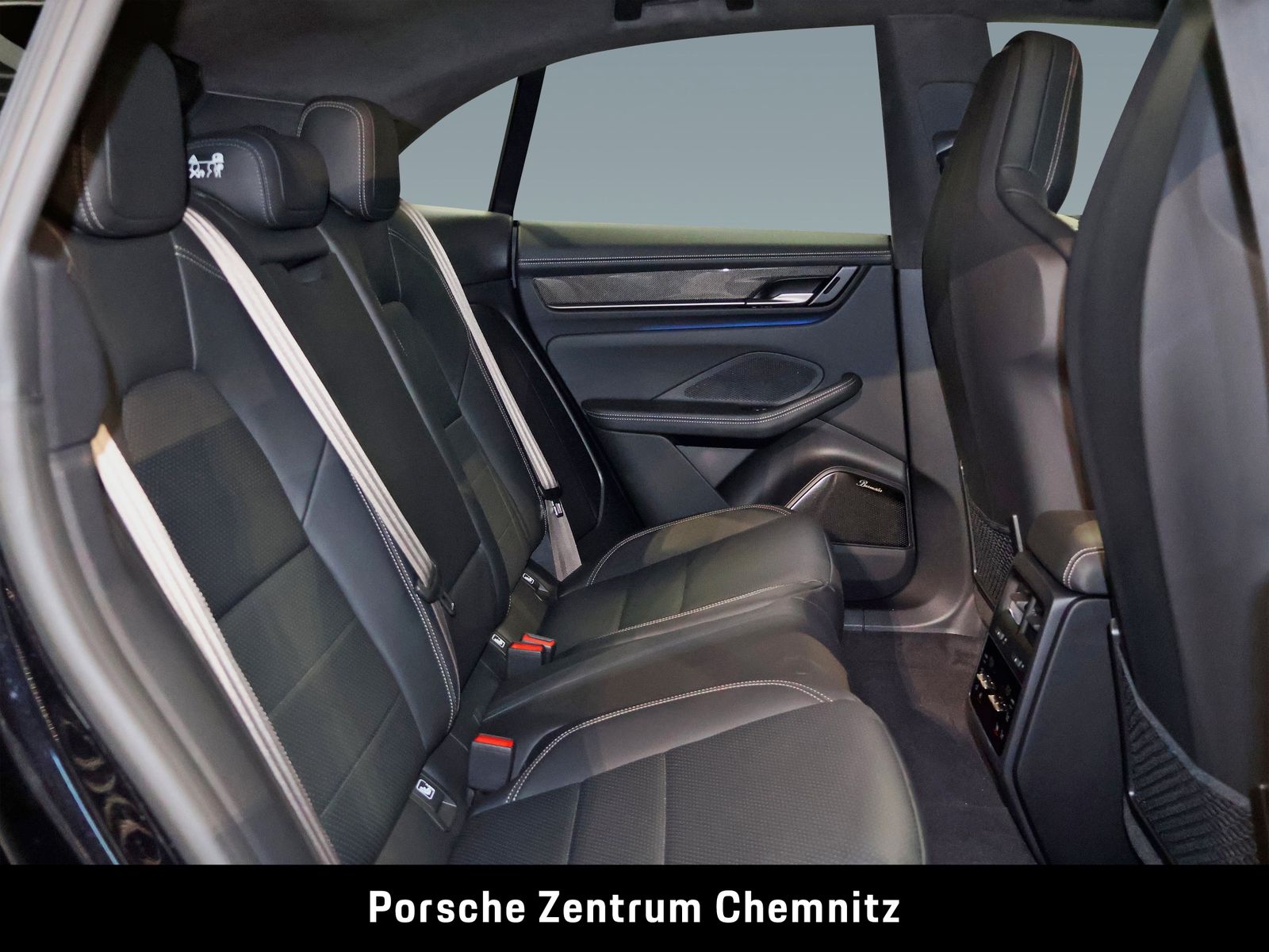 Porsche Macan Turbo Sport-Chrono;AHZV;4-Zonen Klima;Sitz