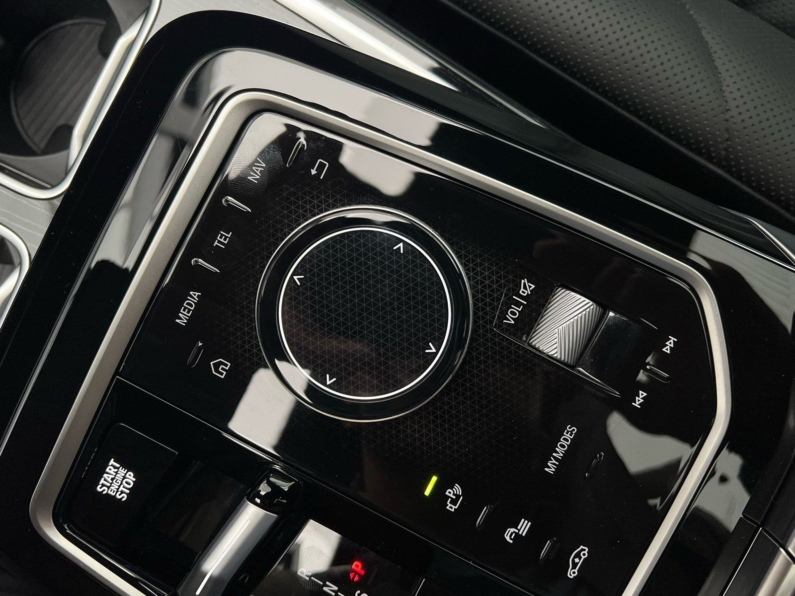 BMW 740d xDrive M Sport SkyPano DA/PA Prof Standhz.
