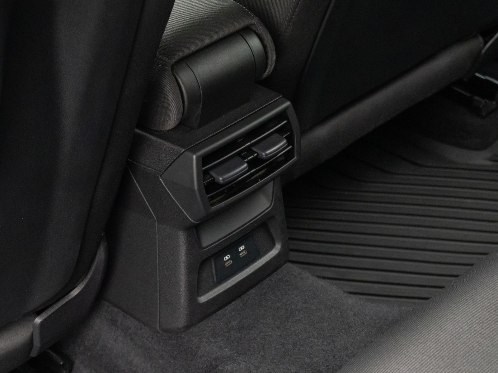 Audi A3 35 TFSI Sportback - Samsaru's Car Outlet