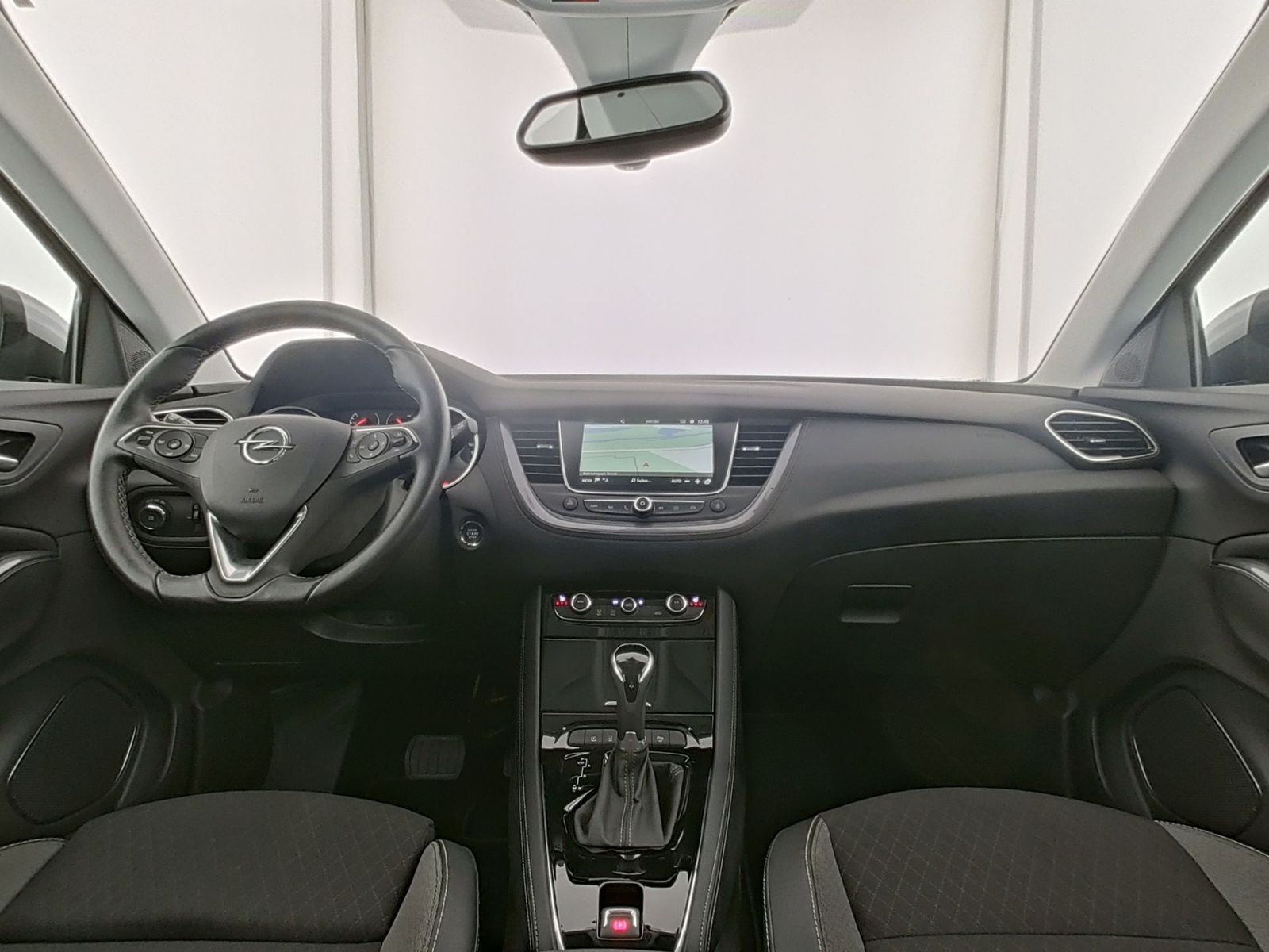 Opel Grandland X INNOVATION - Samsaru's Car Outlet