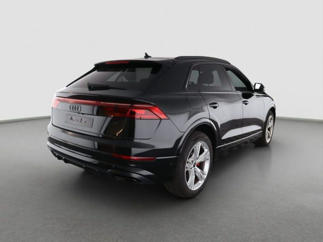 Audi Q8 55 TFSIe quattro S line - Samsaru's Car Outlet