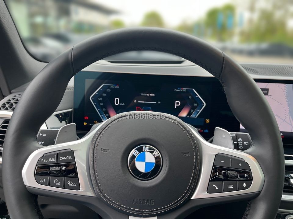 BMW X5 xDrive30d M Sport Individual 2-Achs Pano Sky!