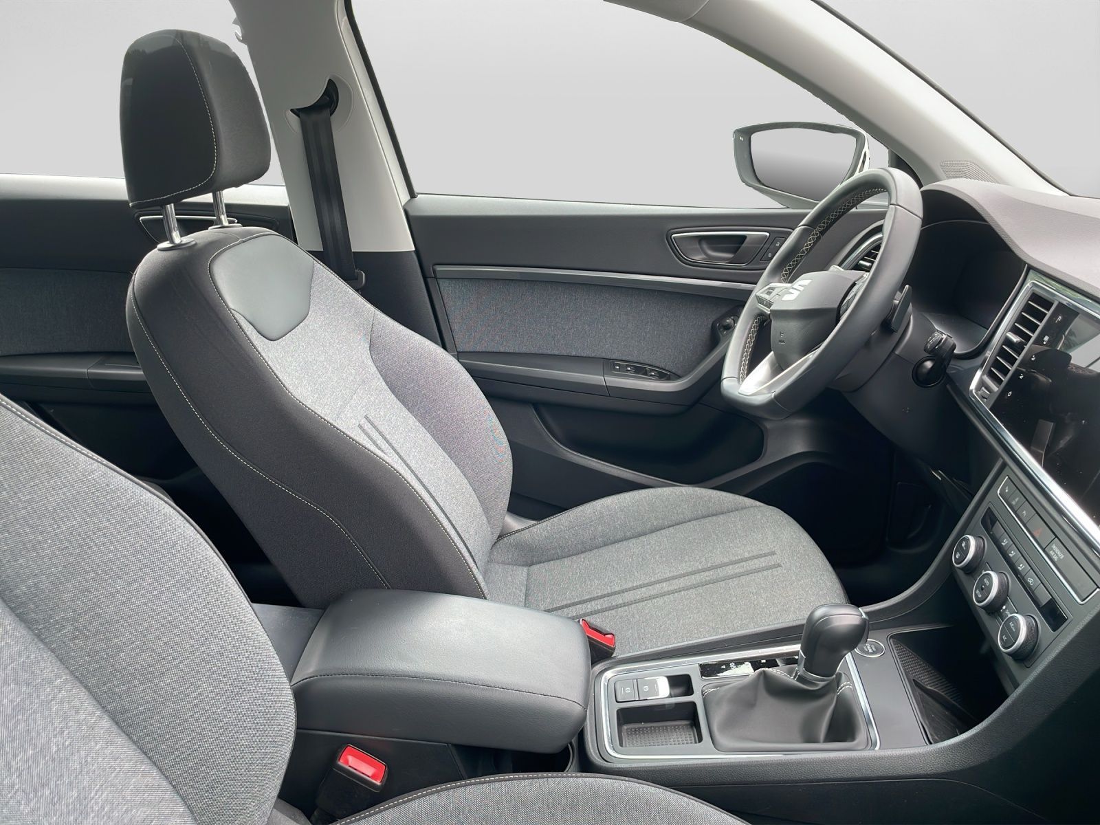 Seat Ateca 2,0 TDI DSG Style AHK/NAVI/LED/Sitzheizung