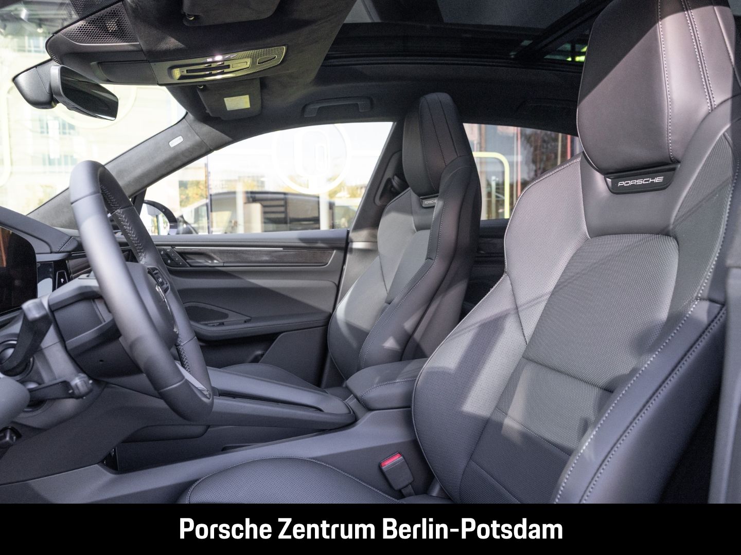 Porsche Macan Turbo InnoDrive Head-Up Sitzbelüftung LED