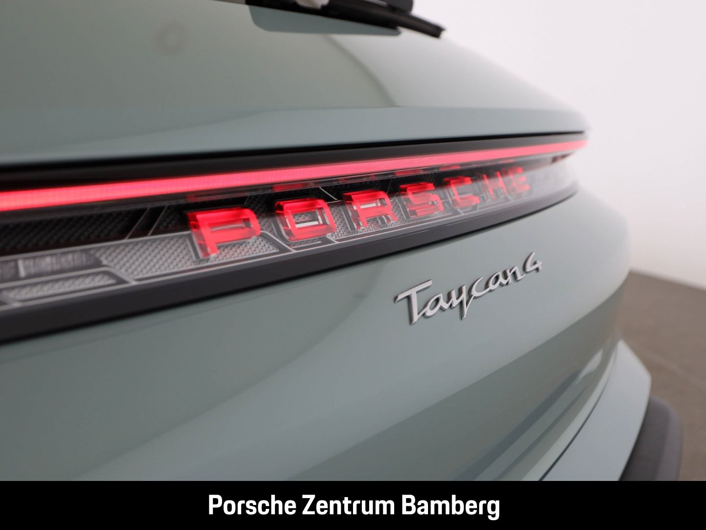 Porsche Taycan 4 Cross Turismo/ HD-Matrix/ BOSE/ HUD uvm