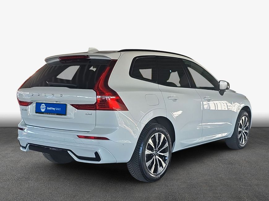 Volvo XC60 B4 B Plus Dark