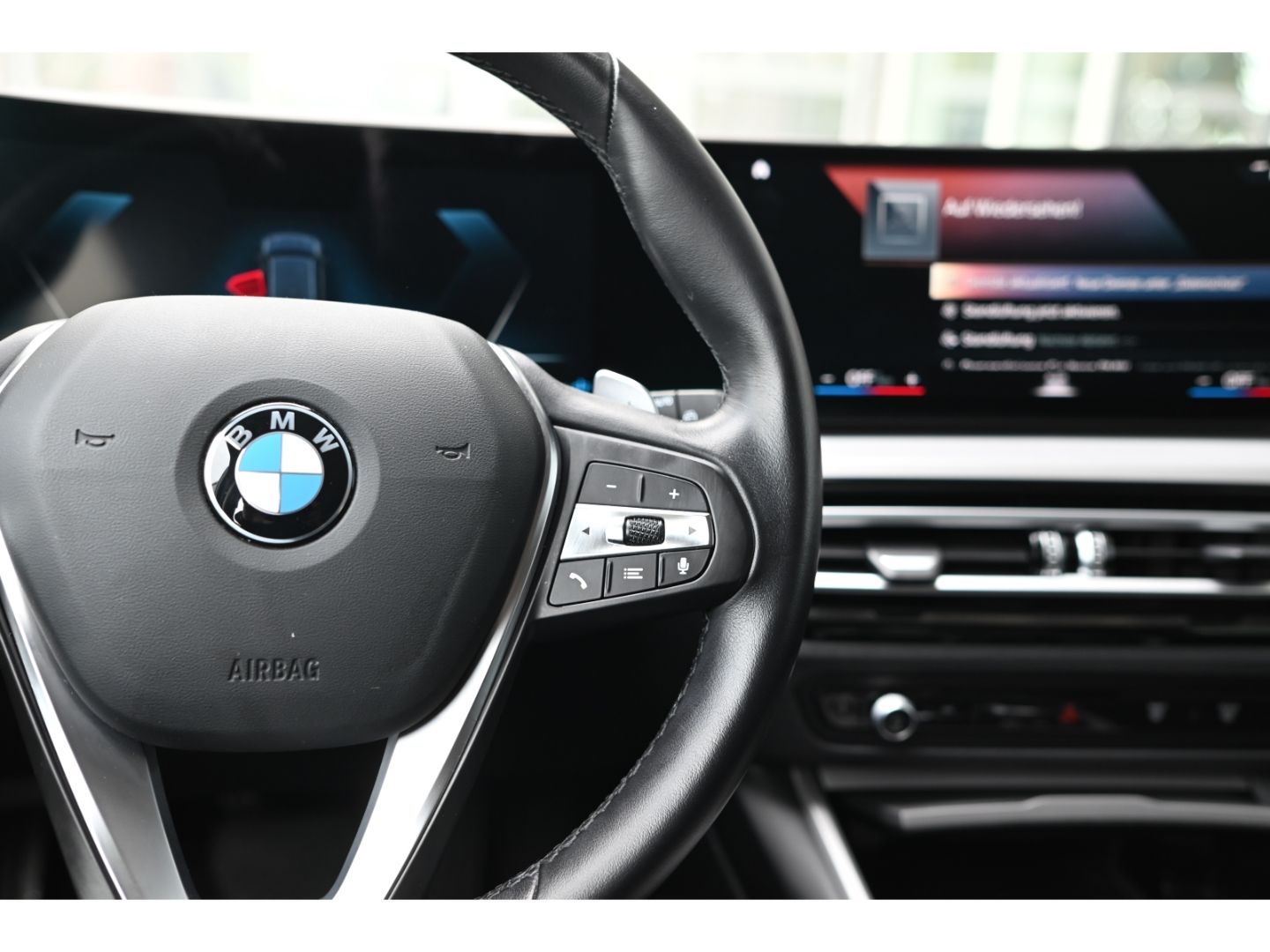 BMW 320d xDrive Touring - Samsaru's Car Outlet